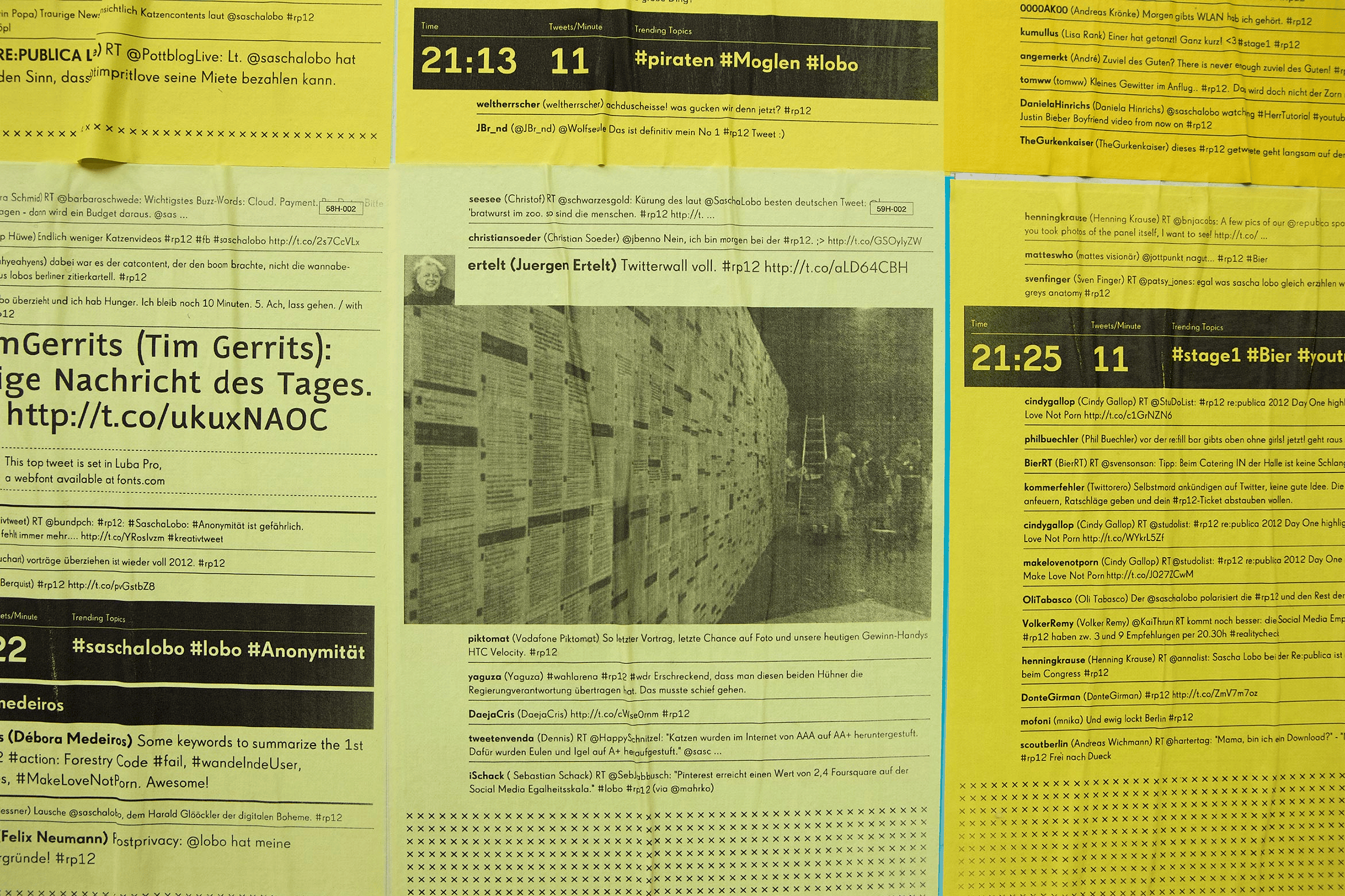 Besides tweets, we also showed other information like trending topics and tweets per minute frequency. Different typefaces provided by a sponsor of the twitter wall were used for the layouts.